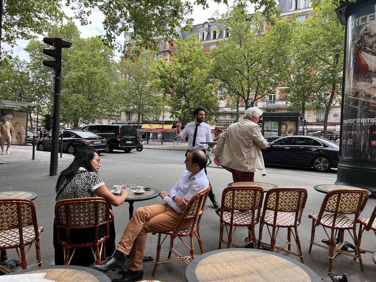 Cafe Du Metro - Image 1