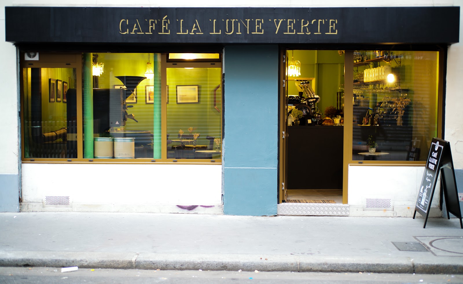 Café la lune verte - Image 1