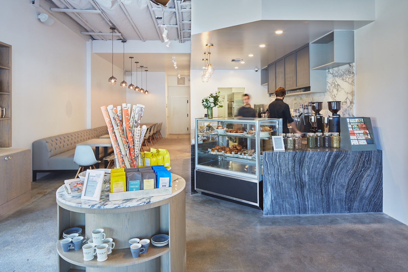 Caffe Luxxe - Image 1