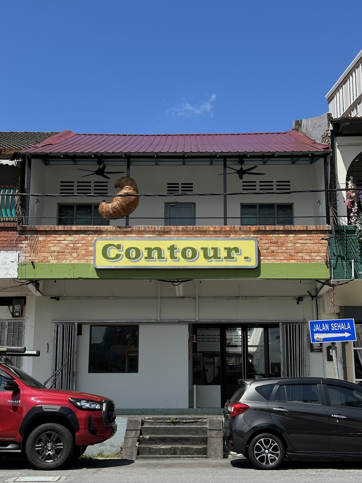 Contour - Image 1