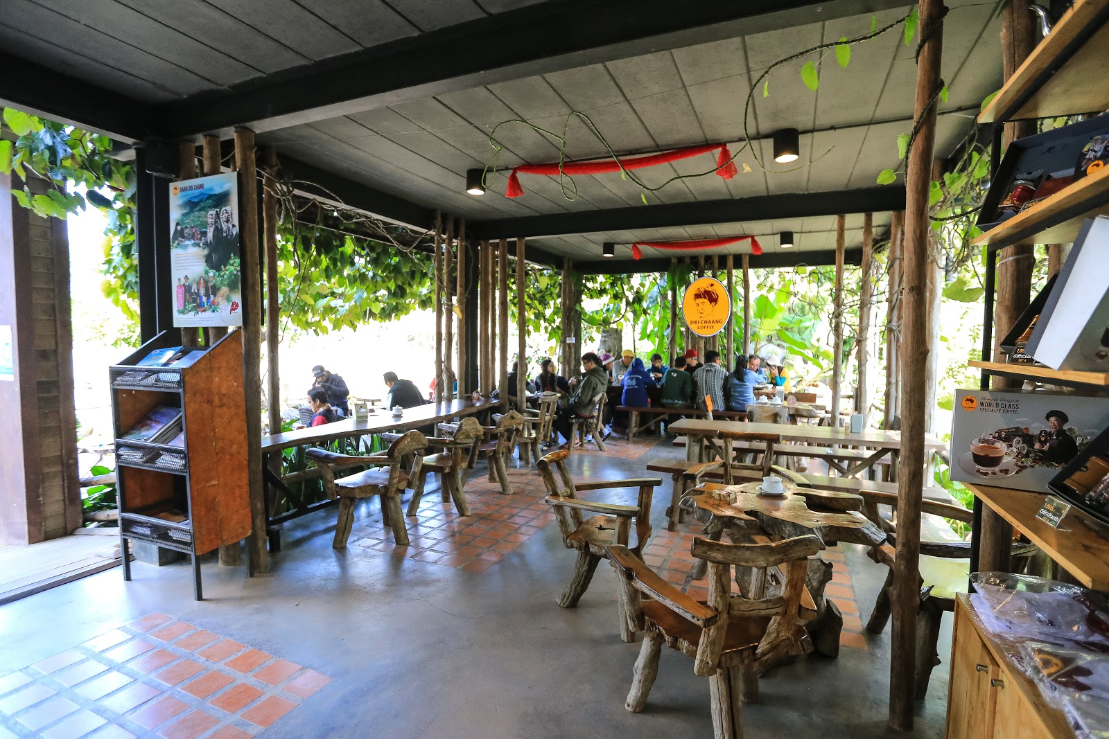 Doi Chang Coffee Estate - Image 1