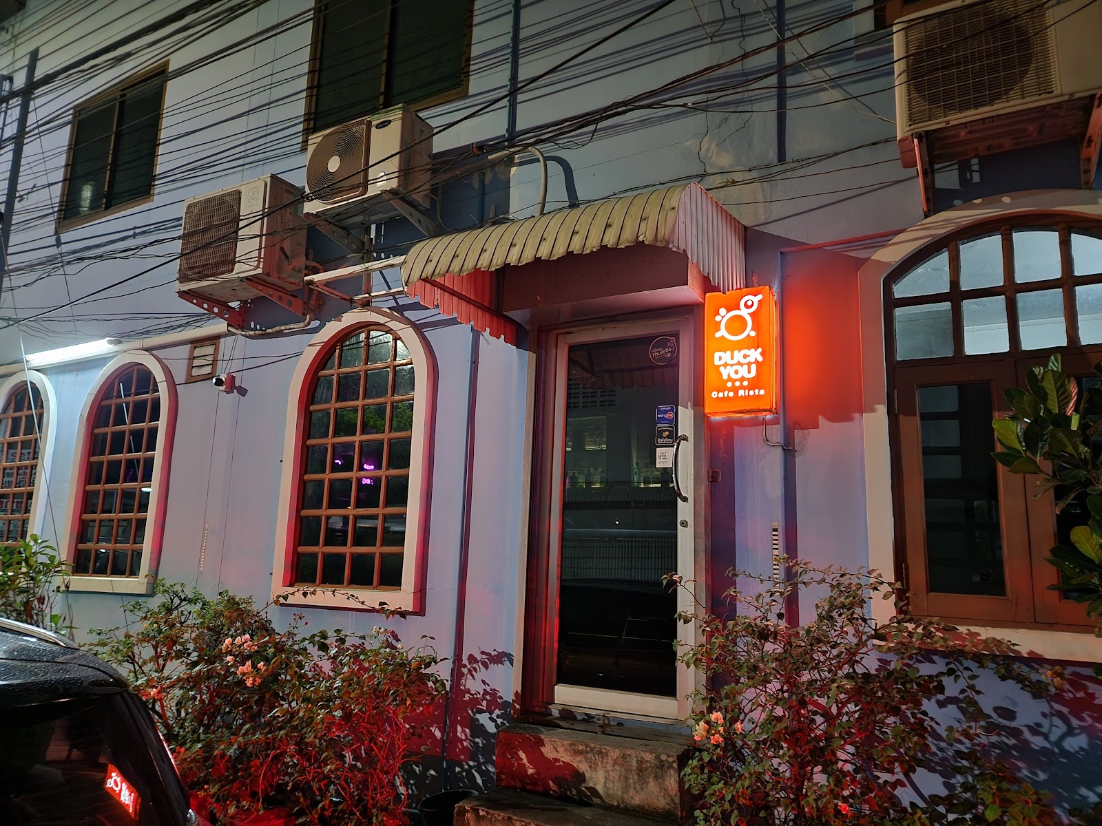 Duck You Cafe Rista - Image 1