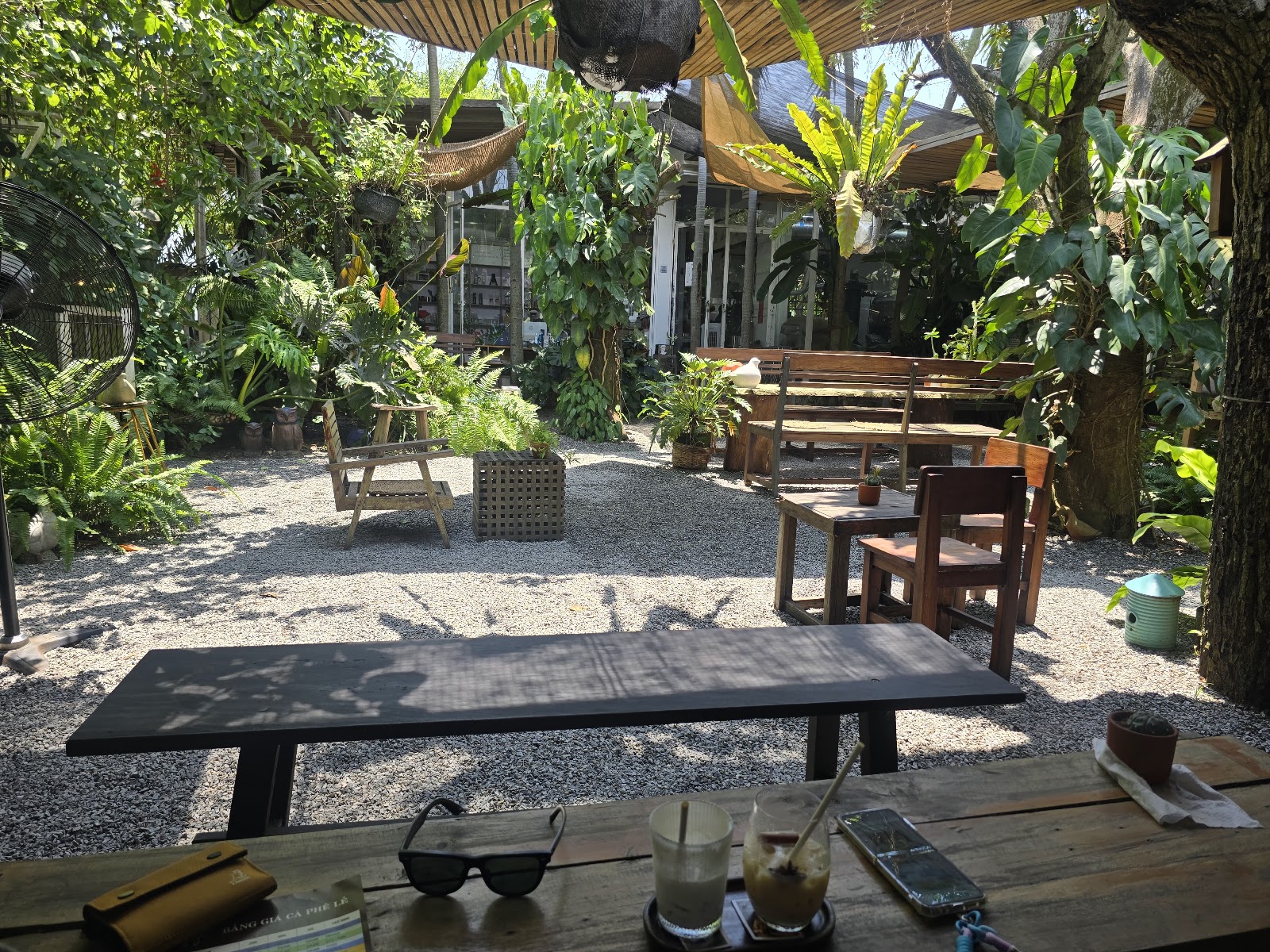 FeFe Coffee - Image 1