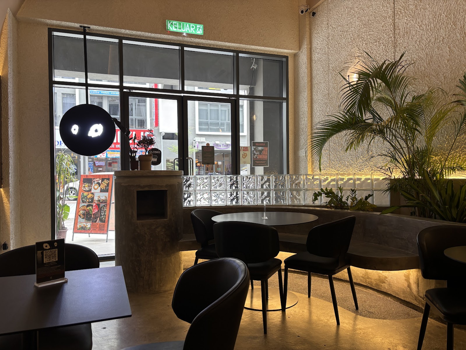 Fox Paradox Cafe @ Setia Alam - Image 1