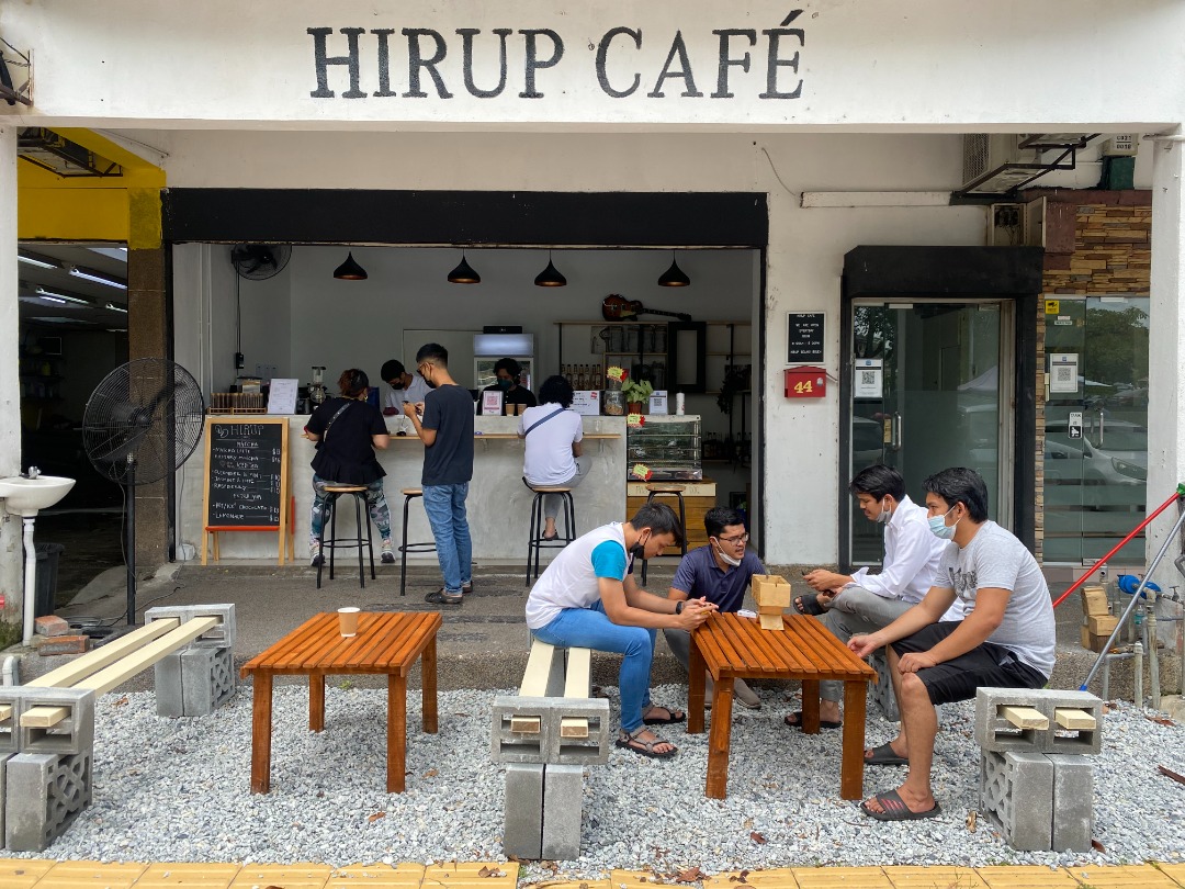 Hirup Cafe Seksyen 9 Shah Alam - Image 1