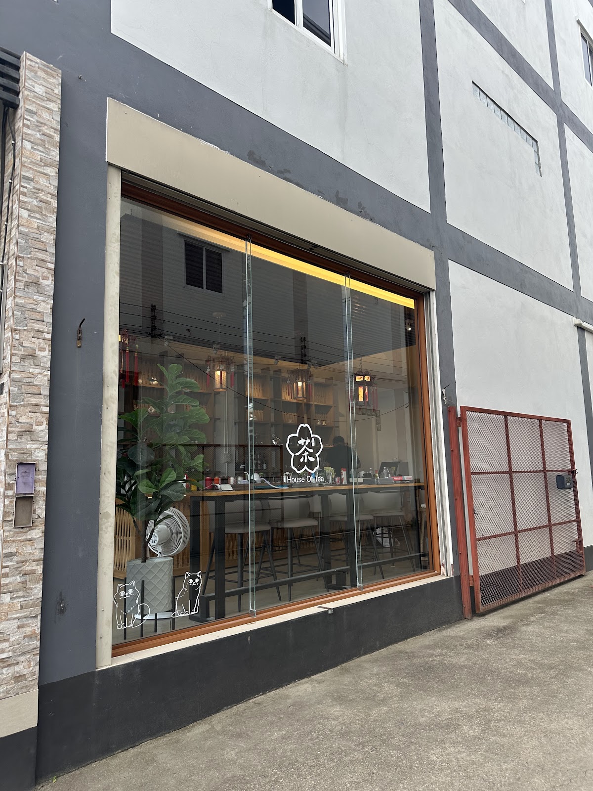 House of Tea 茶 - Image 1