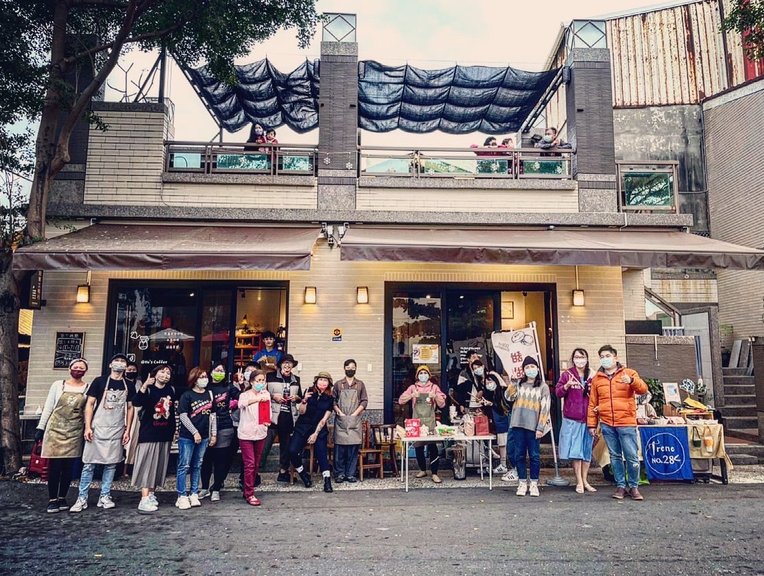 -Hu's Coffee 誰的咖啡 -海邊新地—新資訊請看粉專、IG - Image 1