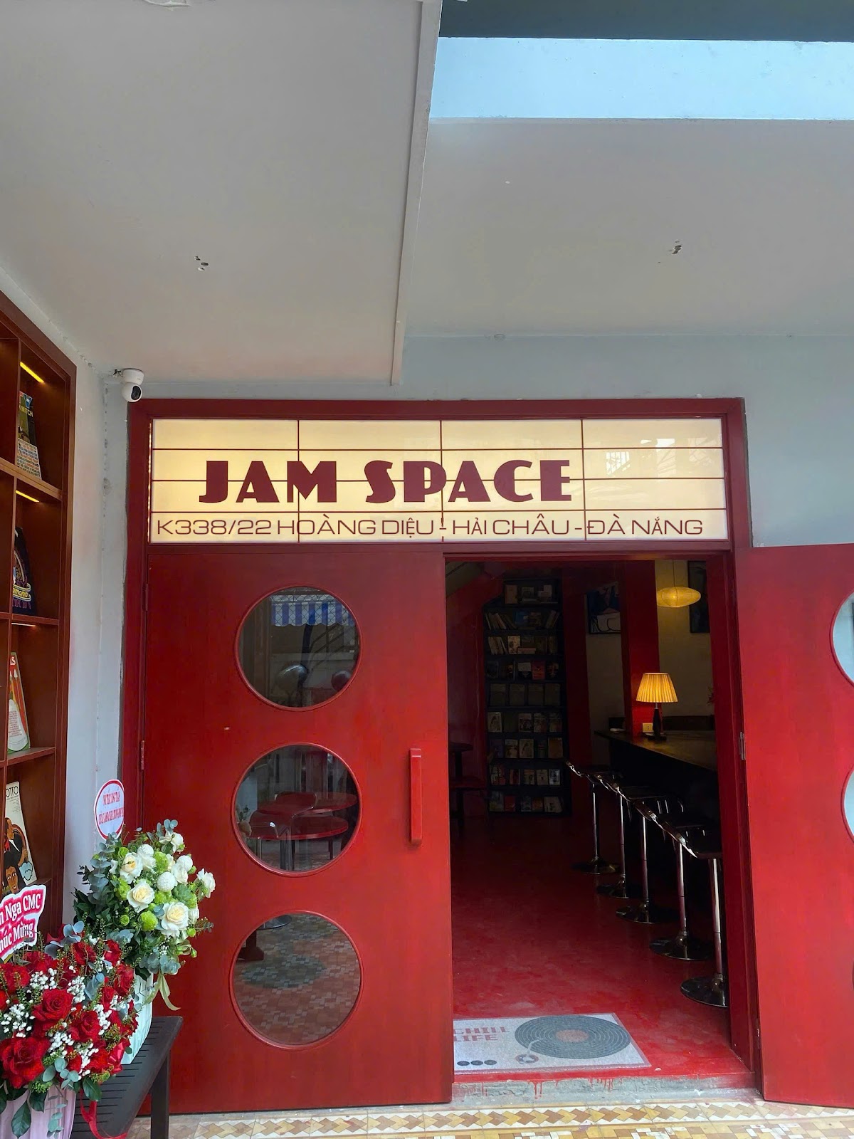 Jam Space Café - Image 1