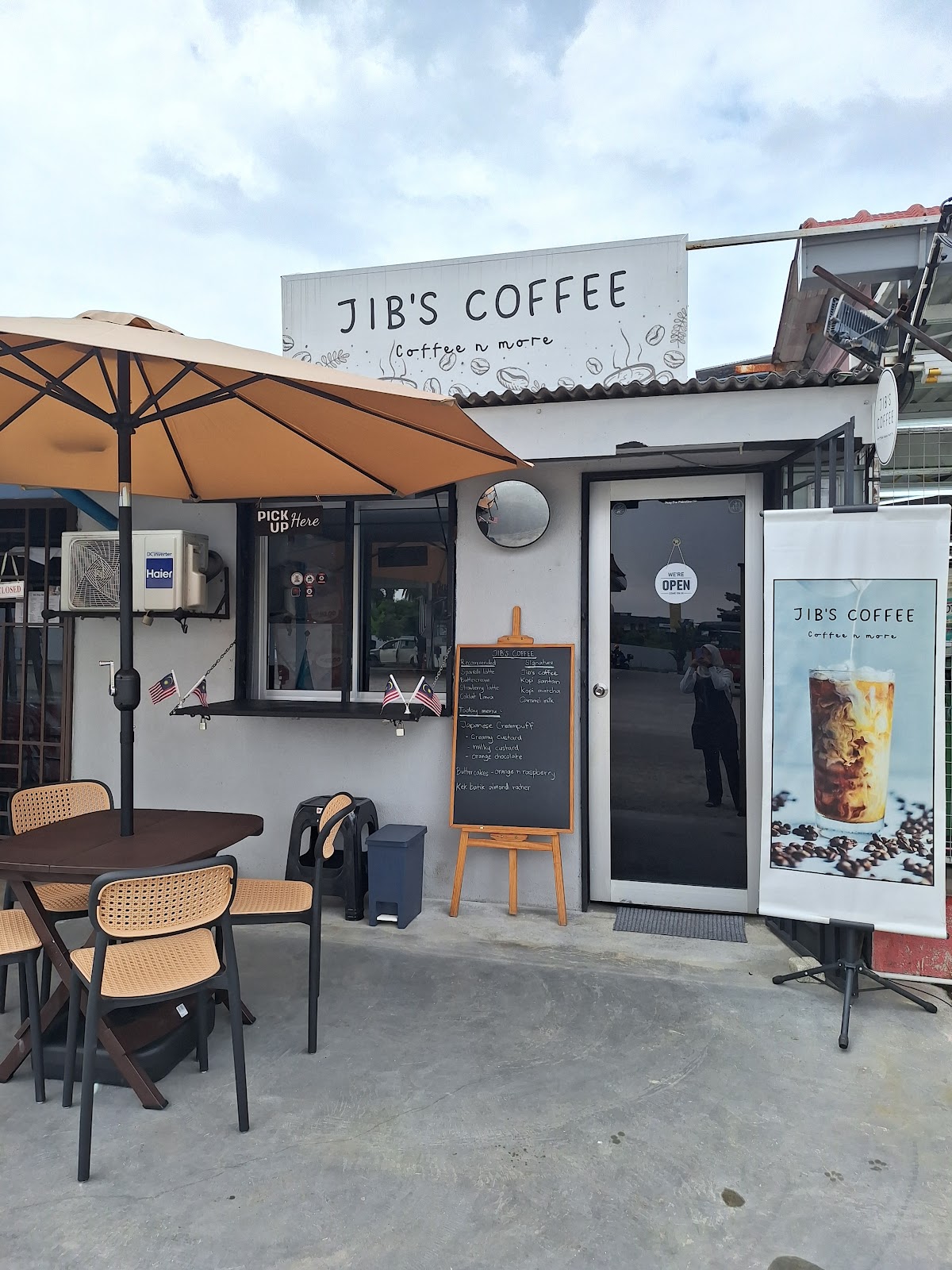 Jib's Coffee - Image 1