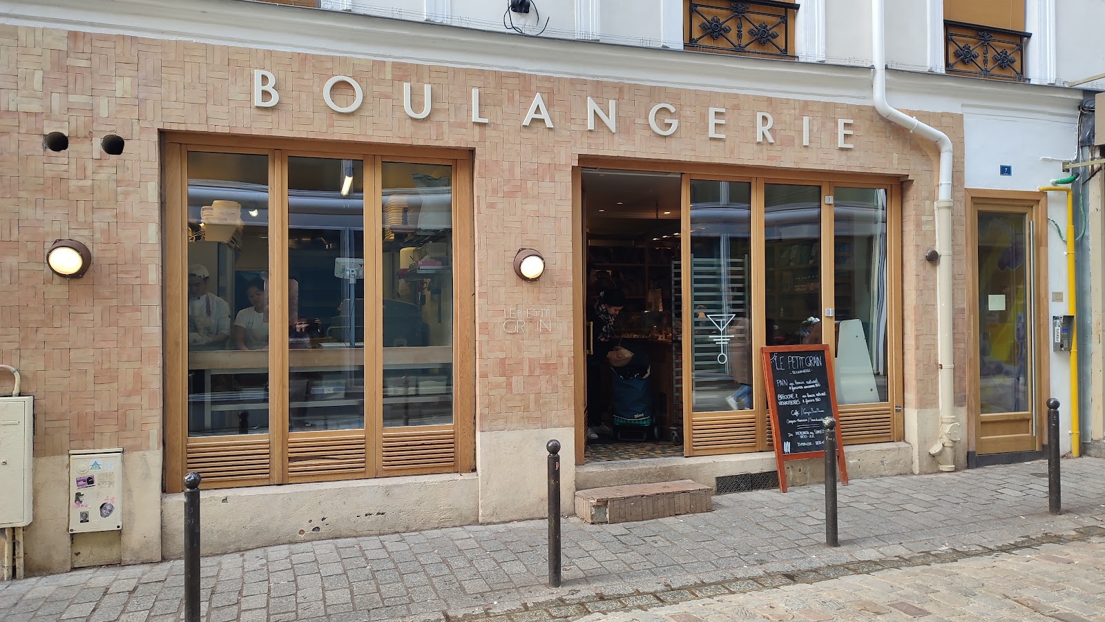 Le Petit Grain - Image 1