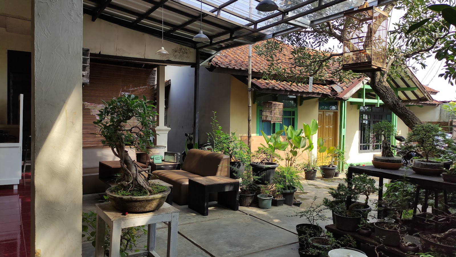 Manglao Coffee & Roastery - Image 1