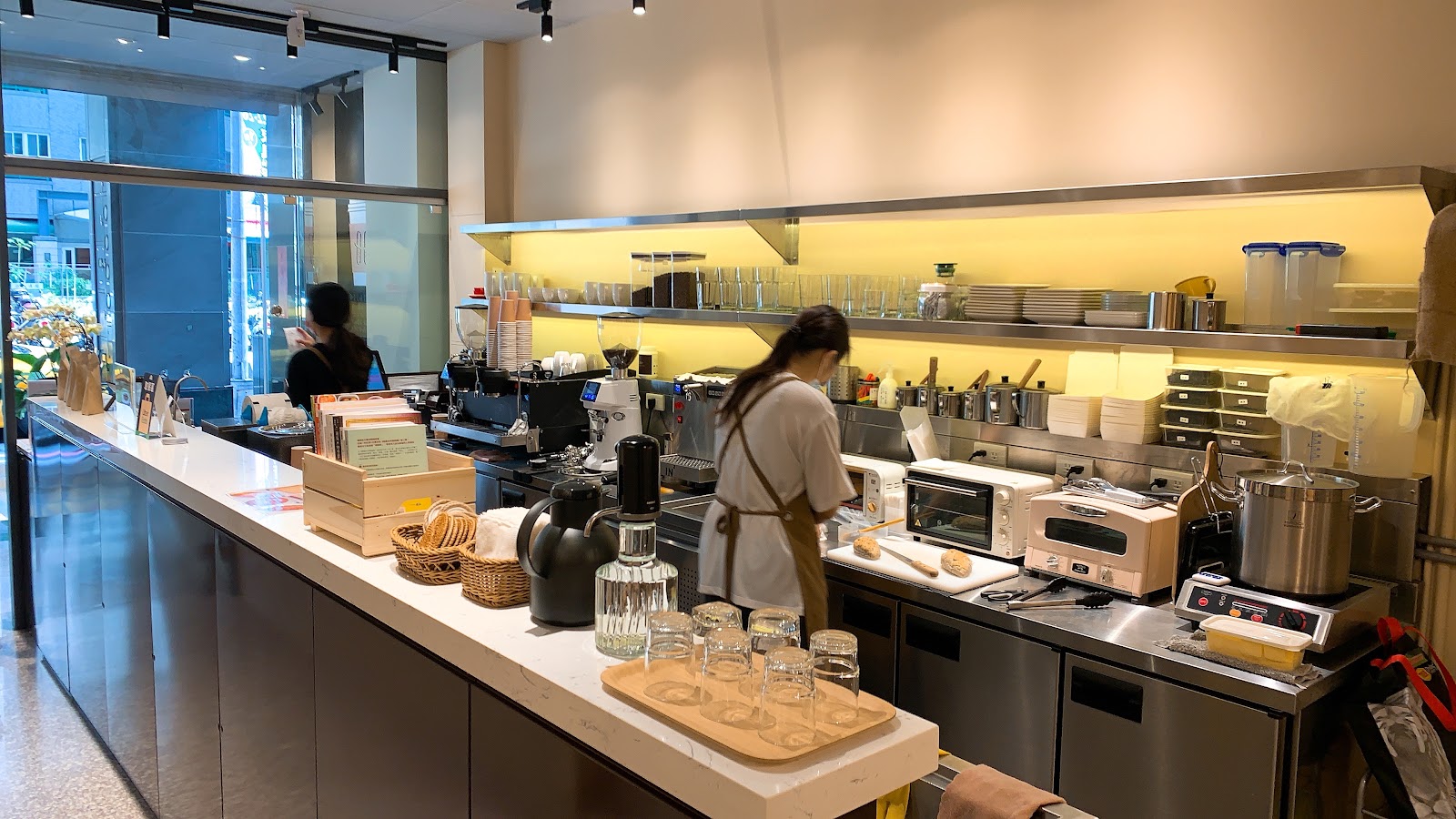 Mia coffee - Image 1