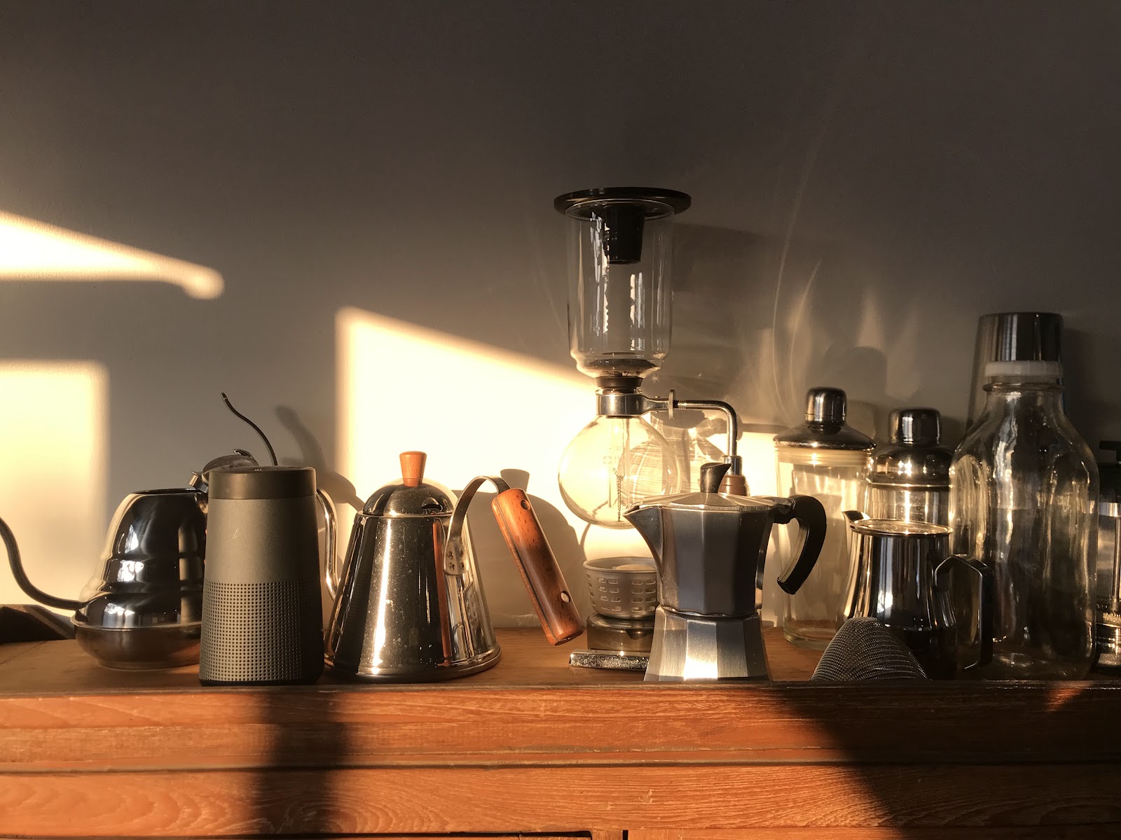 Mo Coffee Bar - Image 1