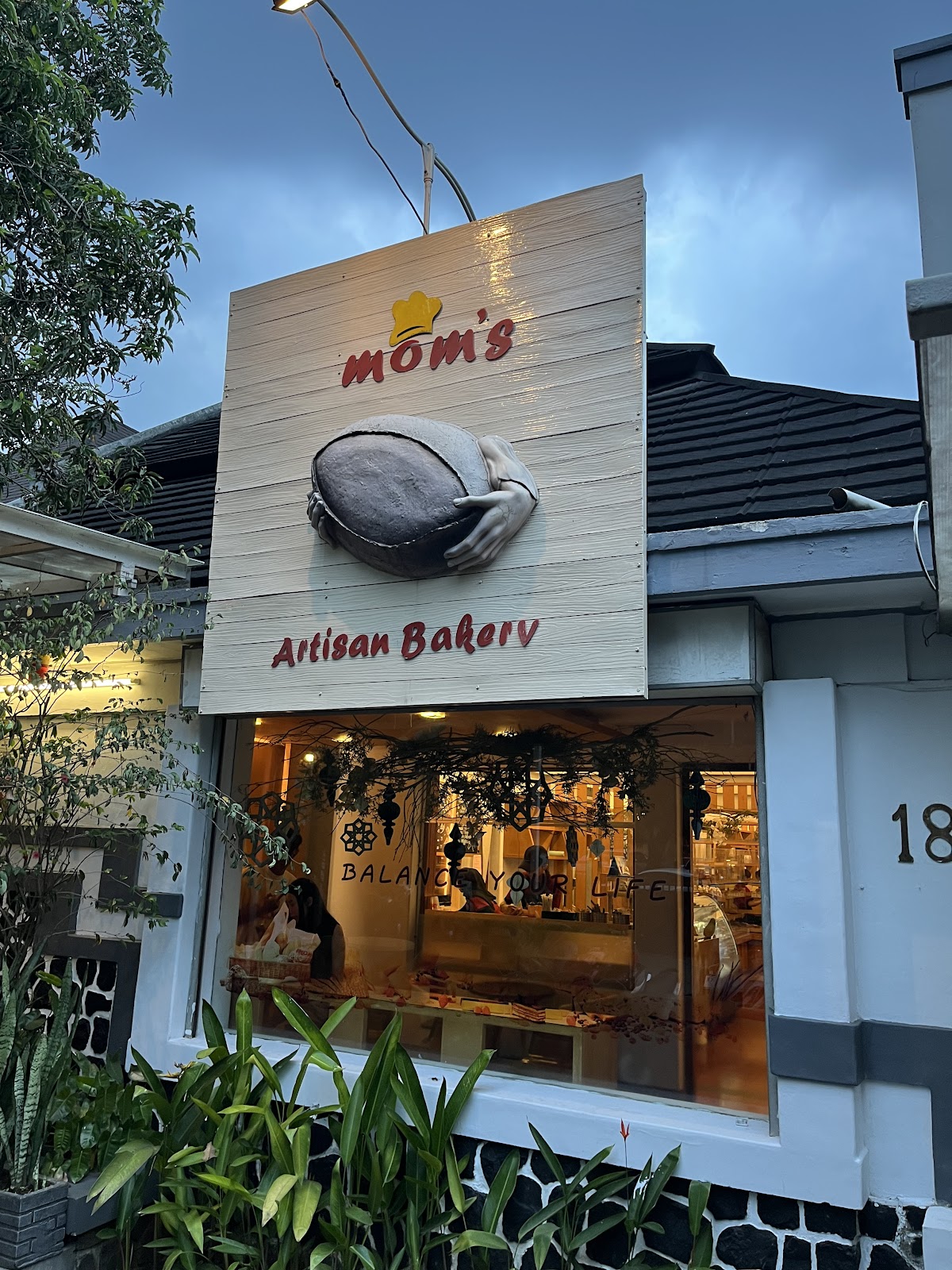 Mom's Artisan Bakery - Image 1