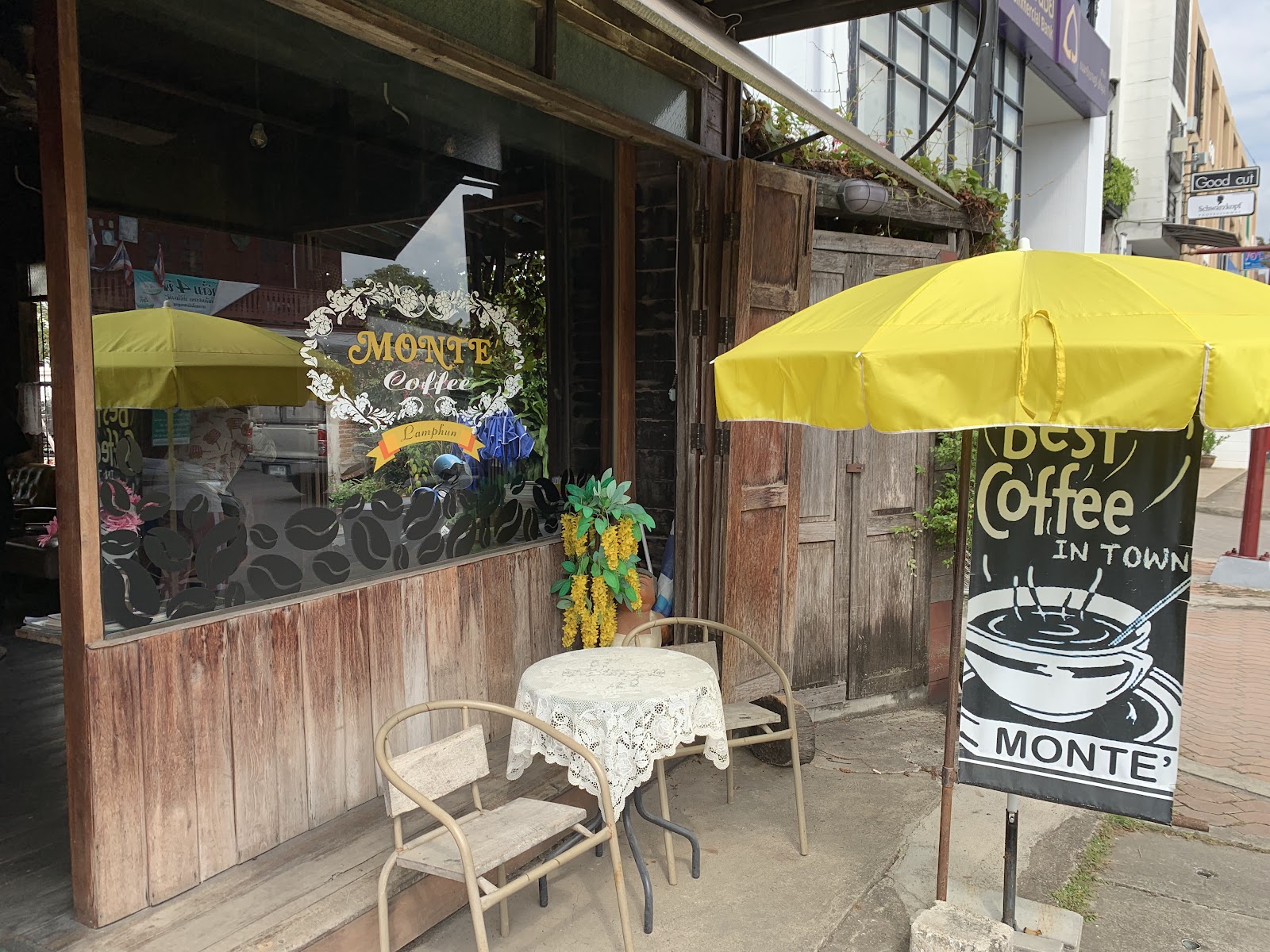 Monte'Coffee - Image 1
