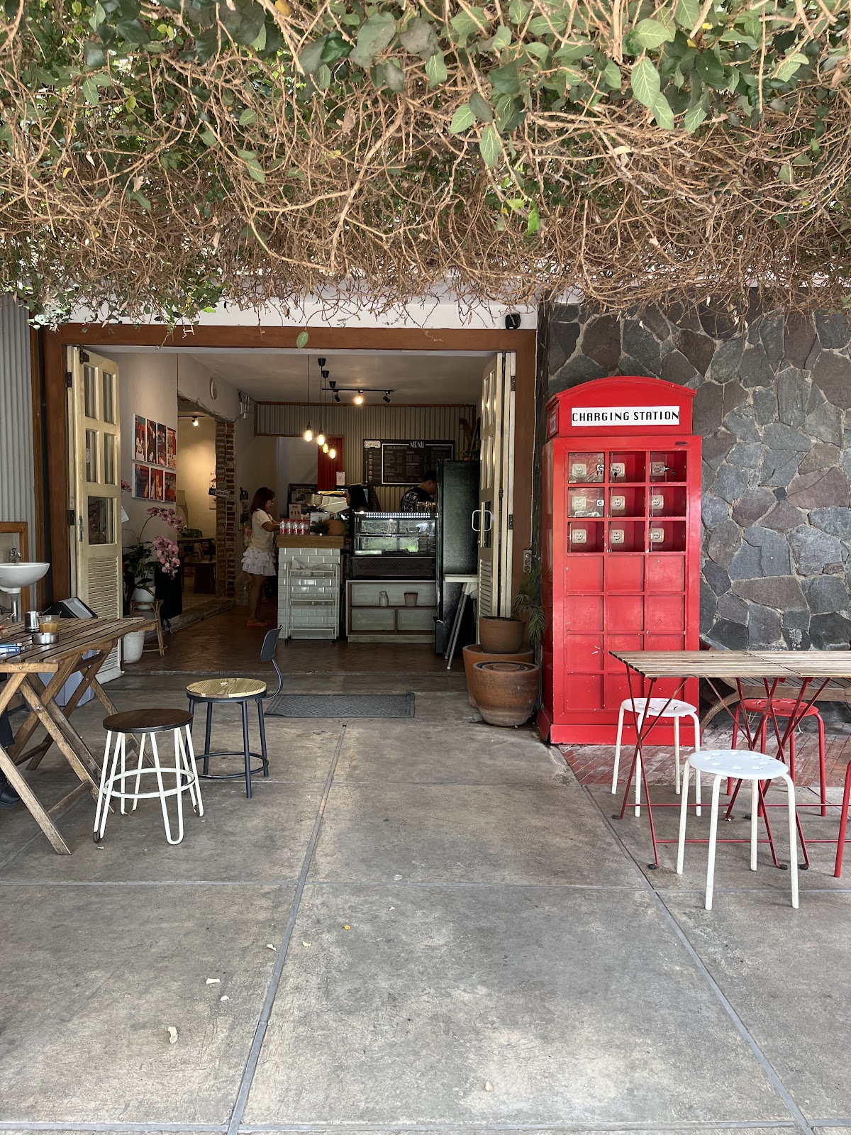 Mosa Coffee House - Image 1