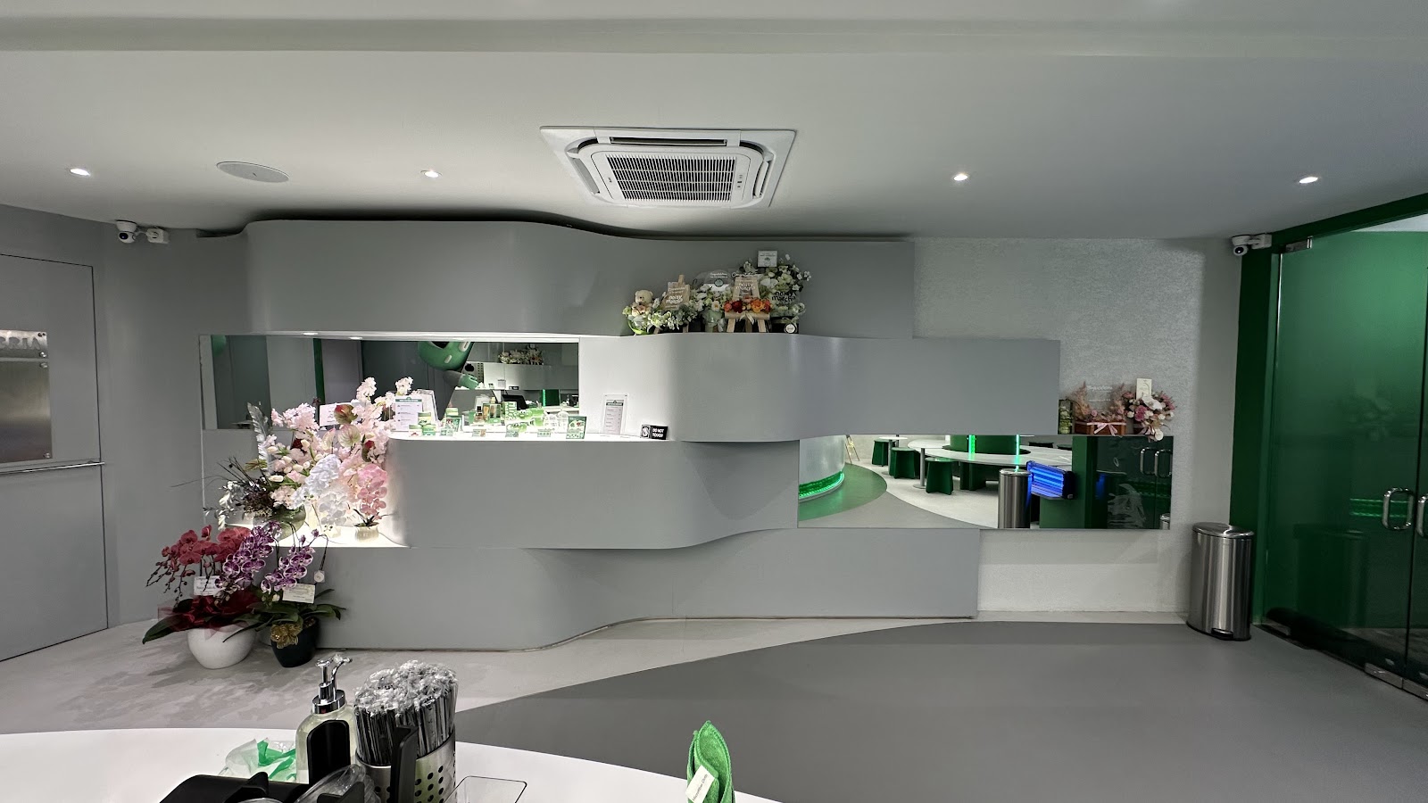 Noisy Matcha 2.0 // DJUN PARK - Image 1