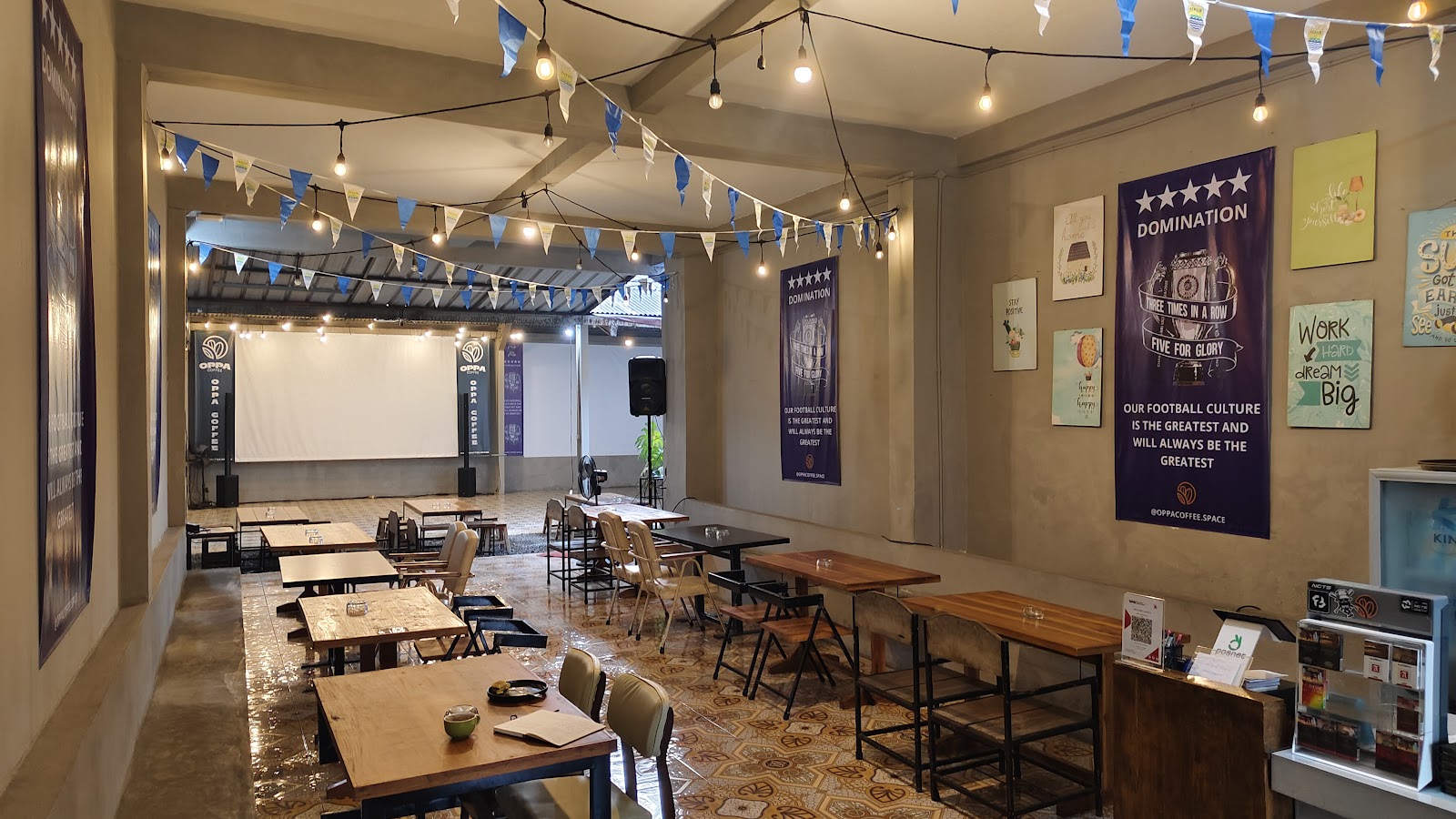 OPPA COFFEE AND SPACE - Image 1