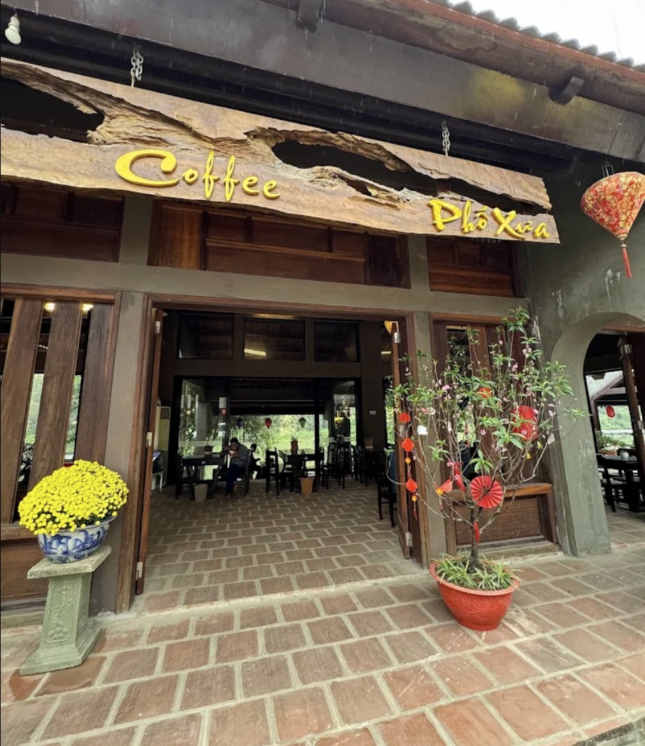 Phố Xưa coffee - Image 1