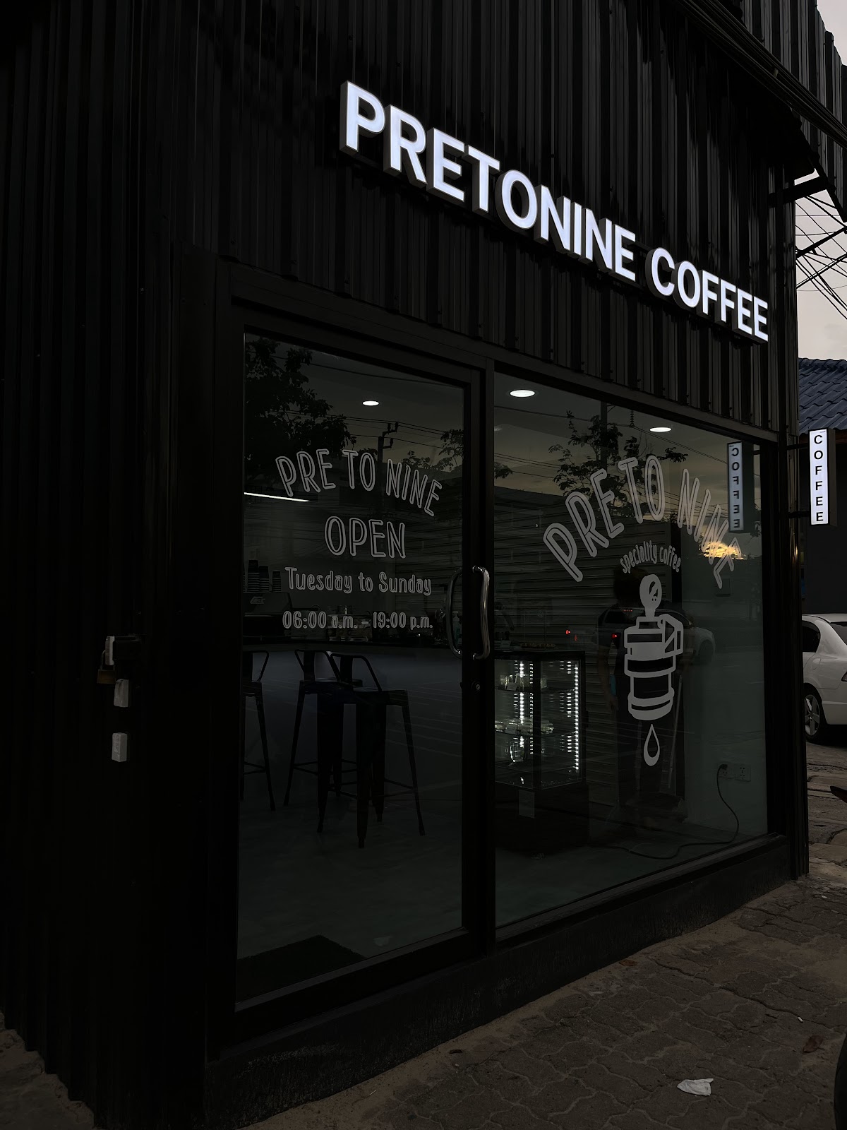 PRE TO NINE COFFEE & ROASTERS - Image 1