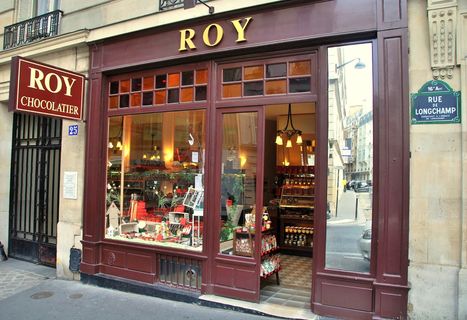 Roy Chocolatier - Image 1