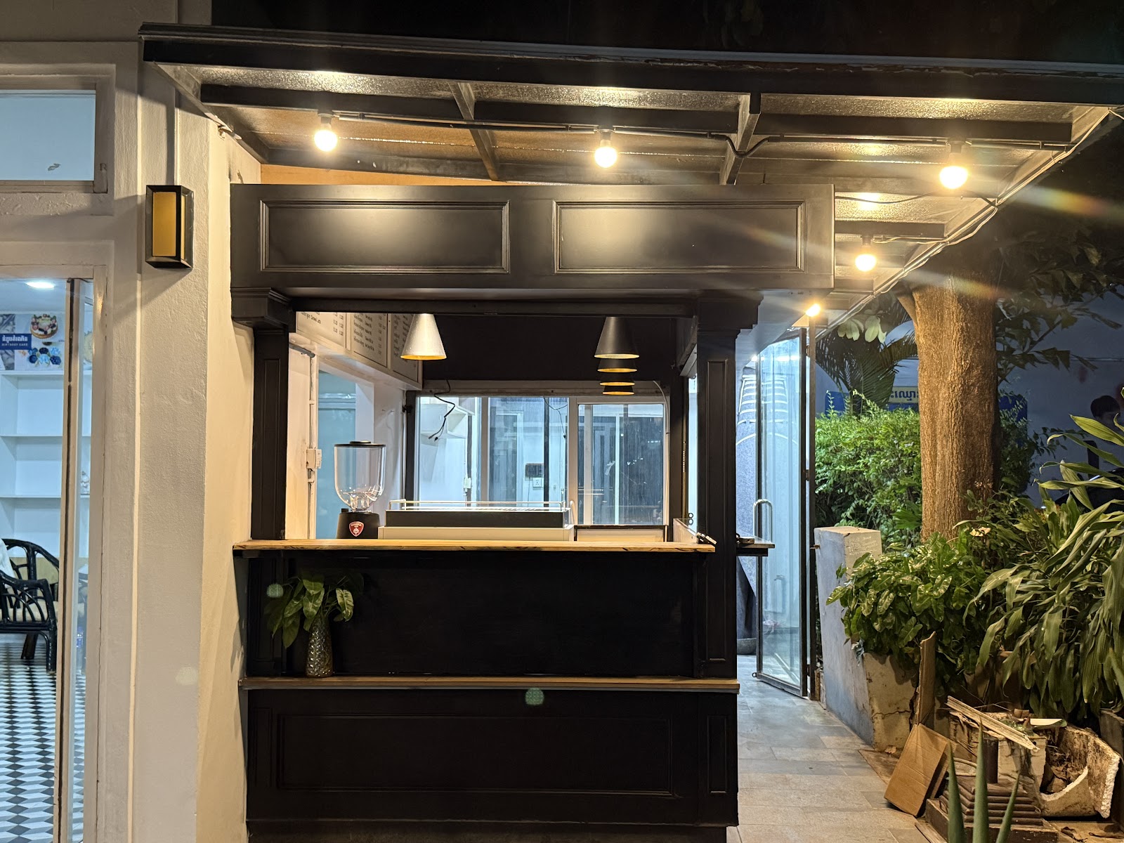 SOUT Cafe - Image 1
