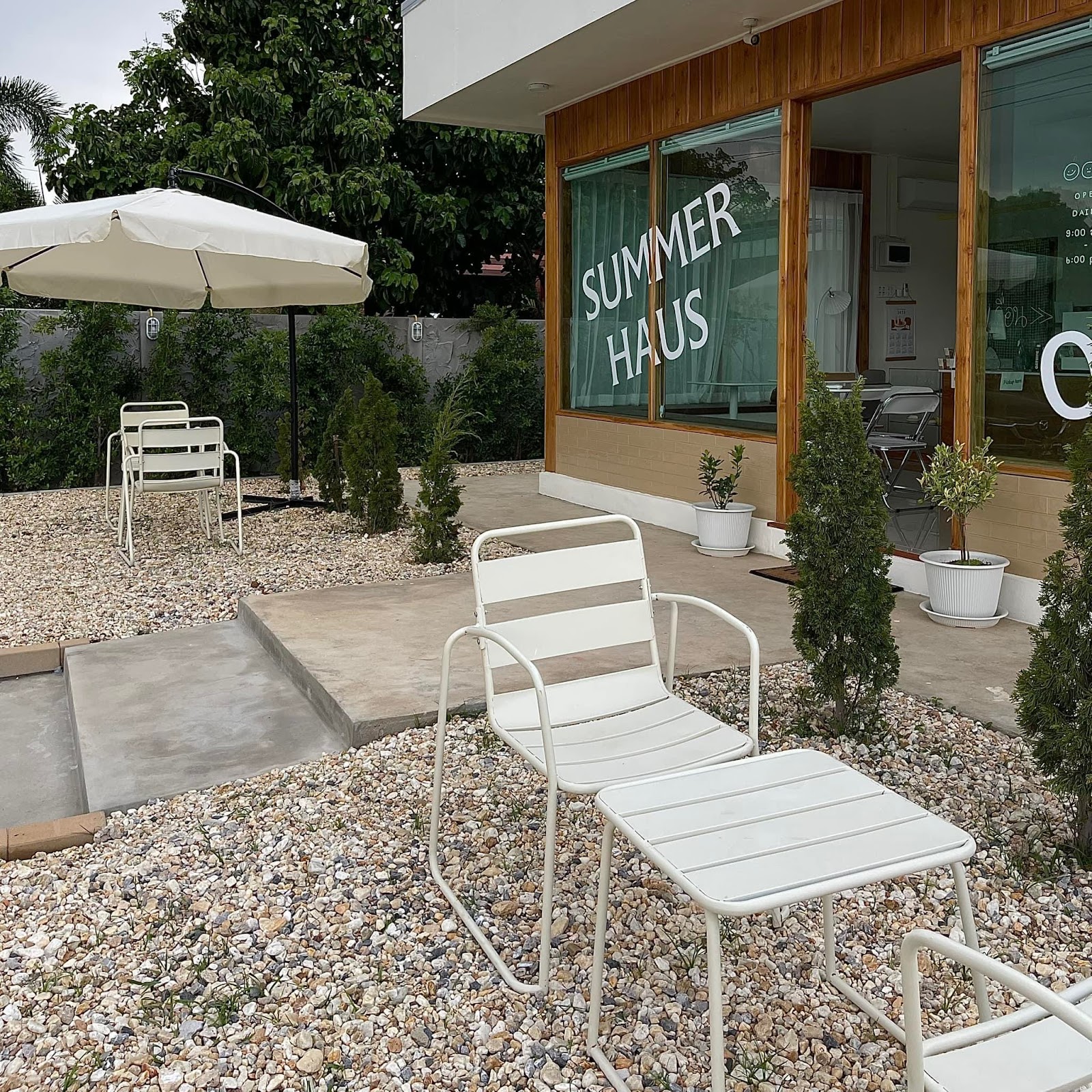 Summer Haus cafe - Image 1