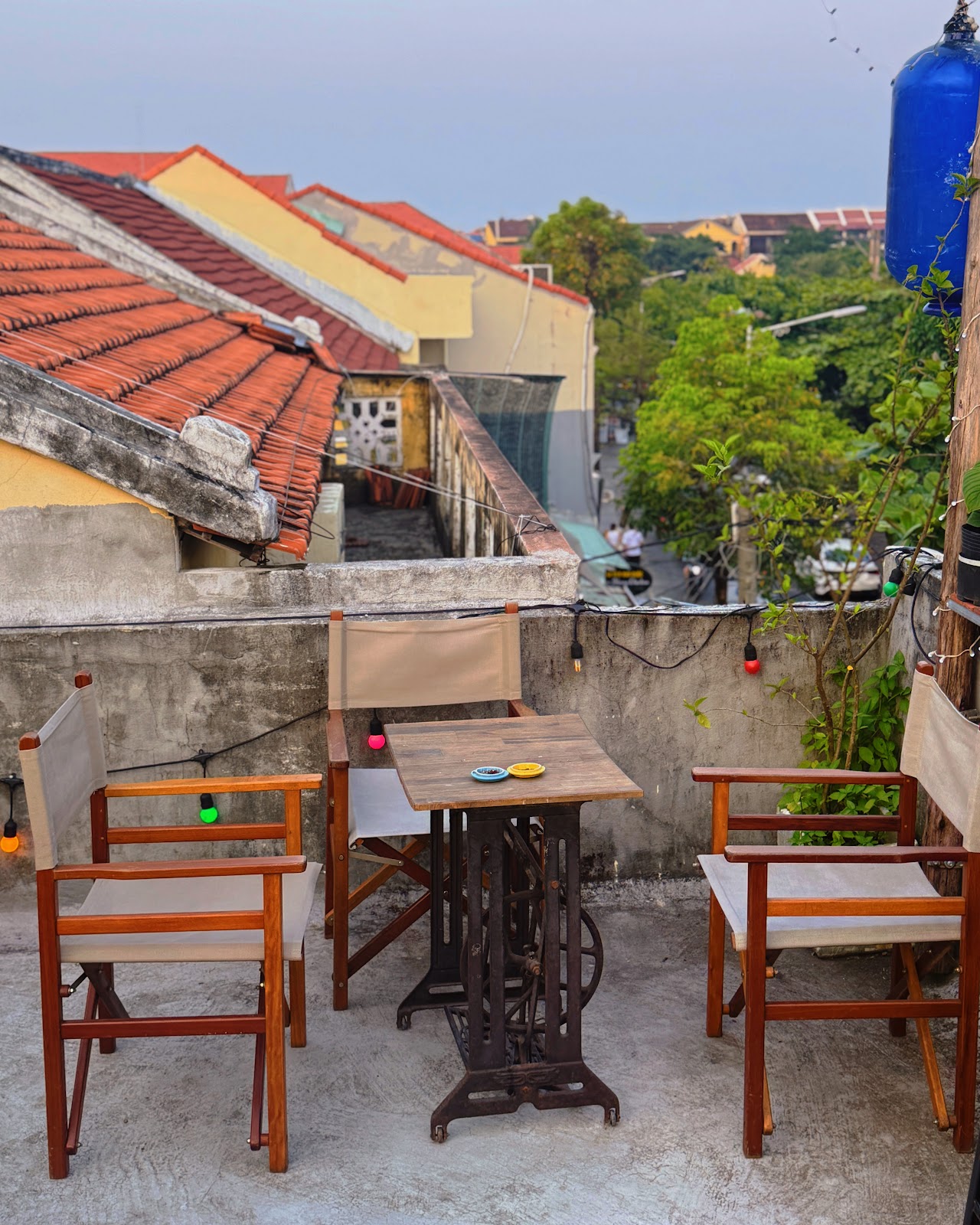 TẩM HOIAN - Coffee & Craftbeer - 118 Trần Hưng Đạo - Image 1