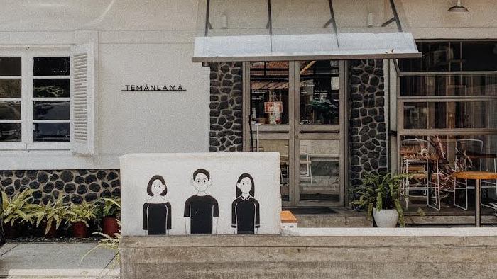 Teman Lama Coffee Shop - Image 1