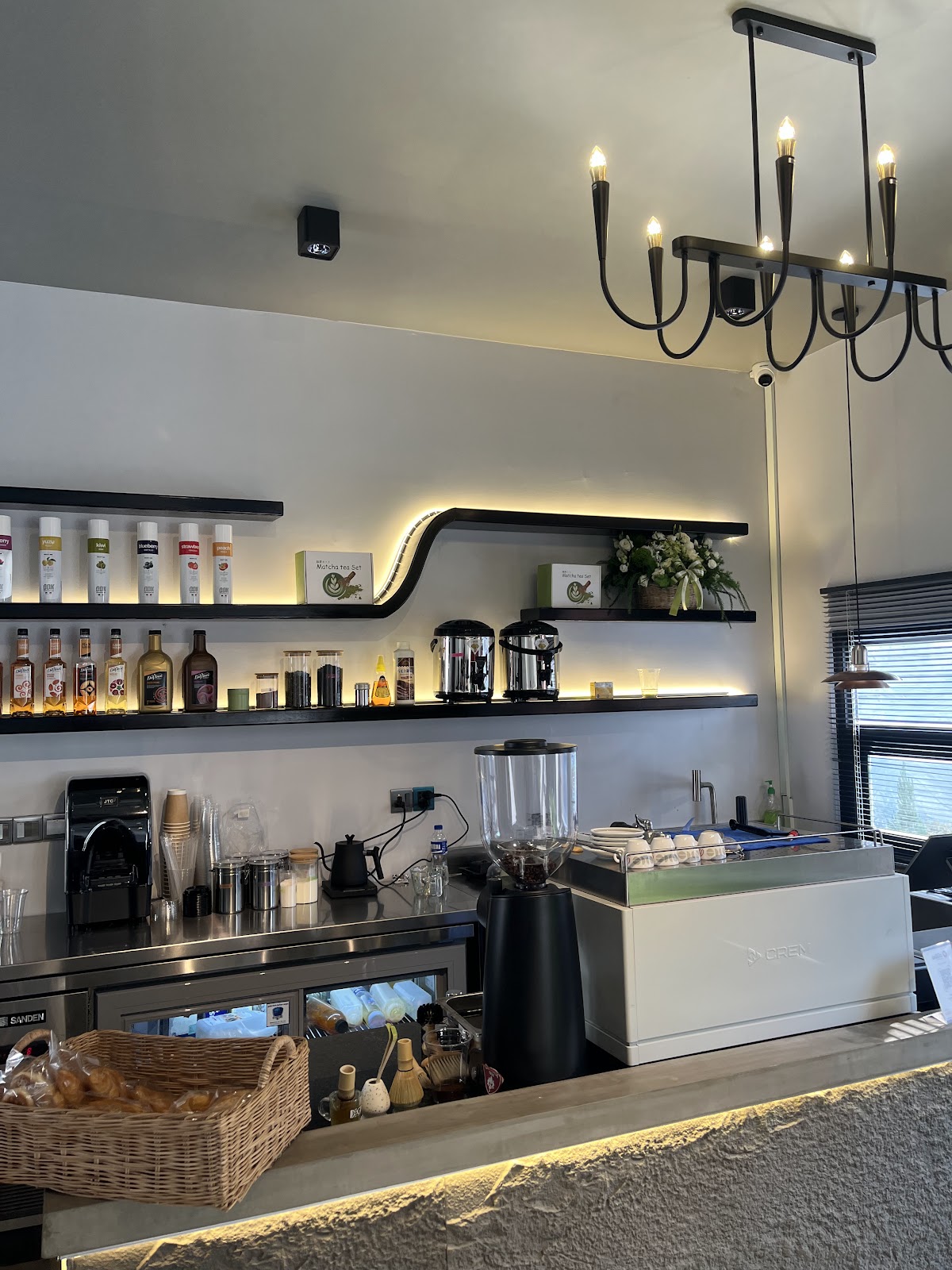 Tember cafe - Image 1