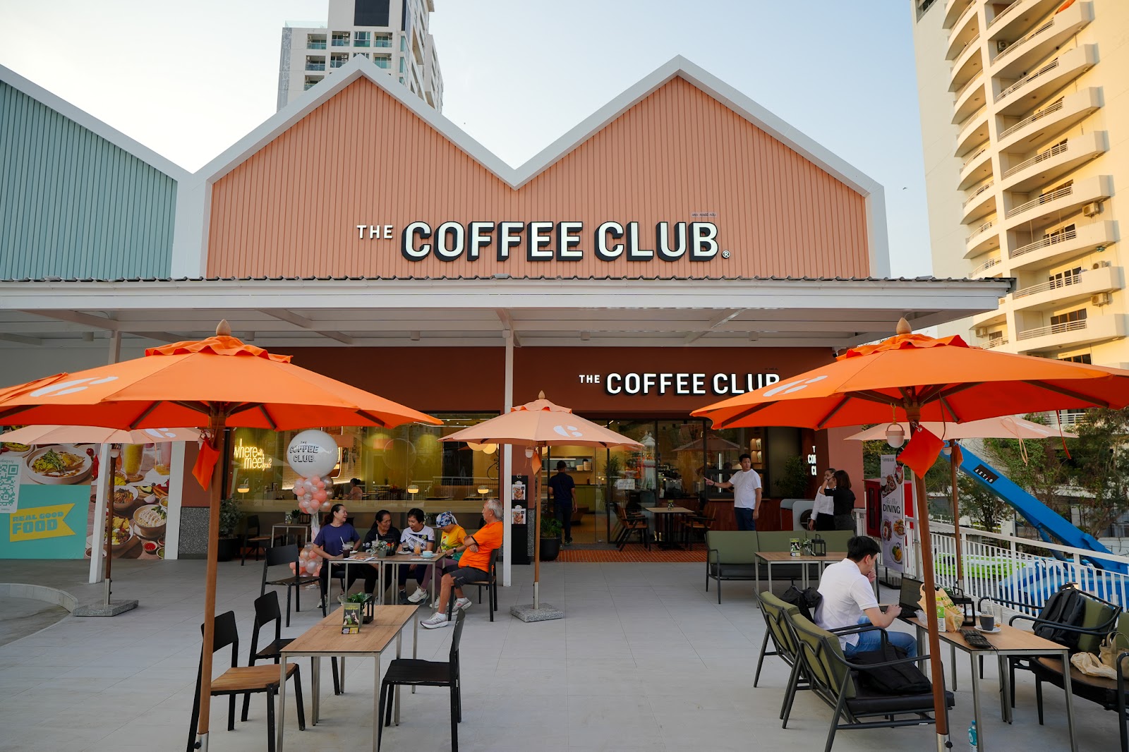 THE COFFEE CLUB - Tops Khao Phra Tamnak - Image 1