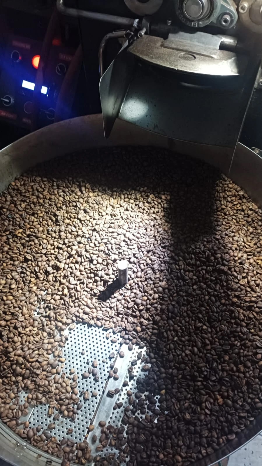 Toko Kopi Malabar Roastery House (Roasted Beans) & Kopi Bubuk Bandung - Image 1