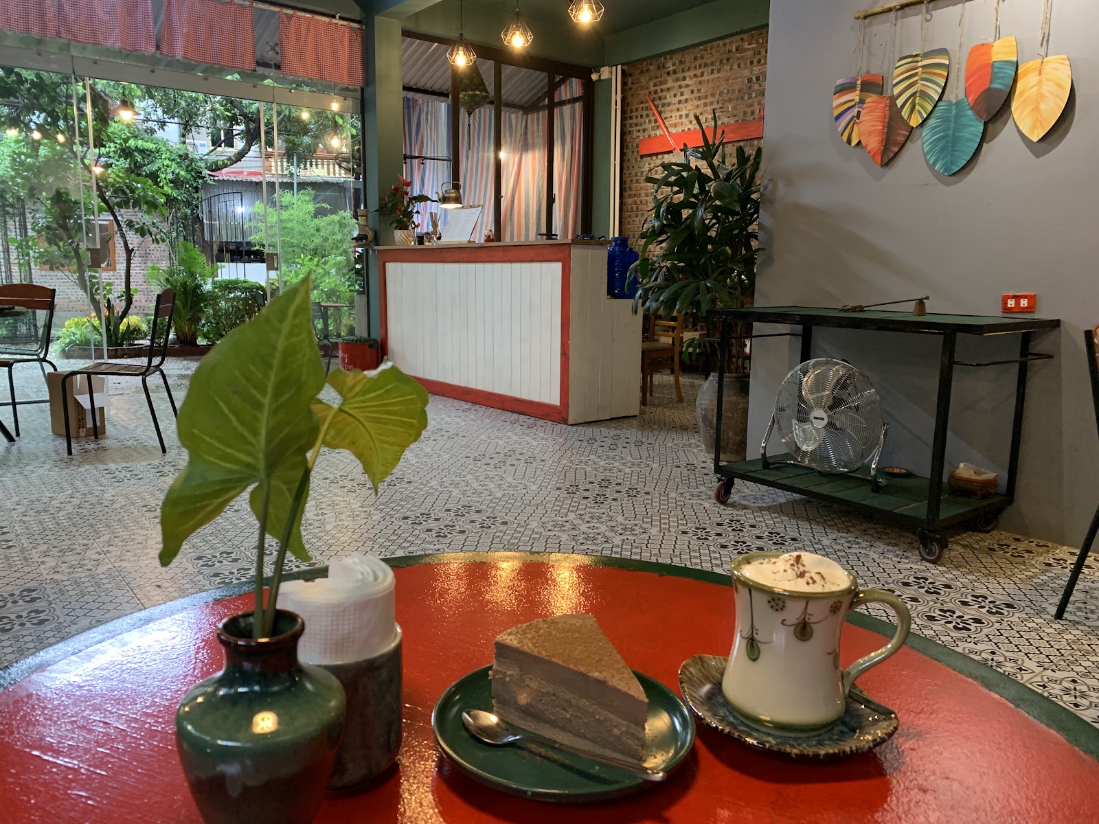 Turtle Coffee Shop (Breakfast & Brunch) - Image 1
