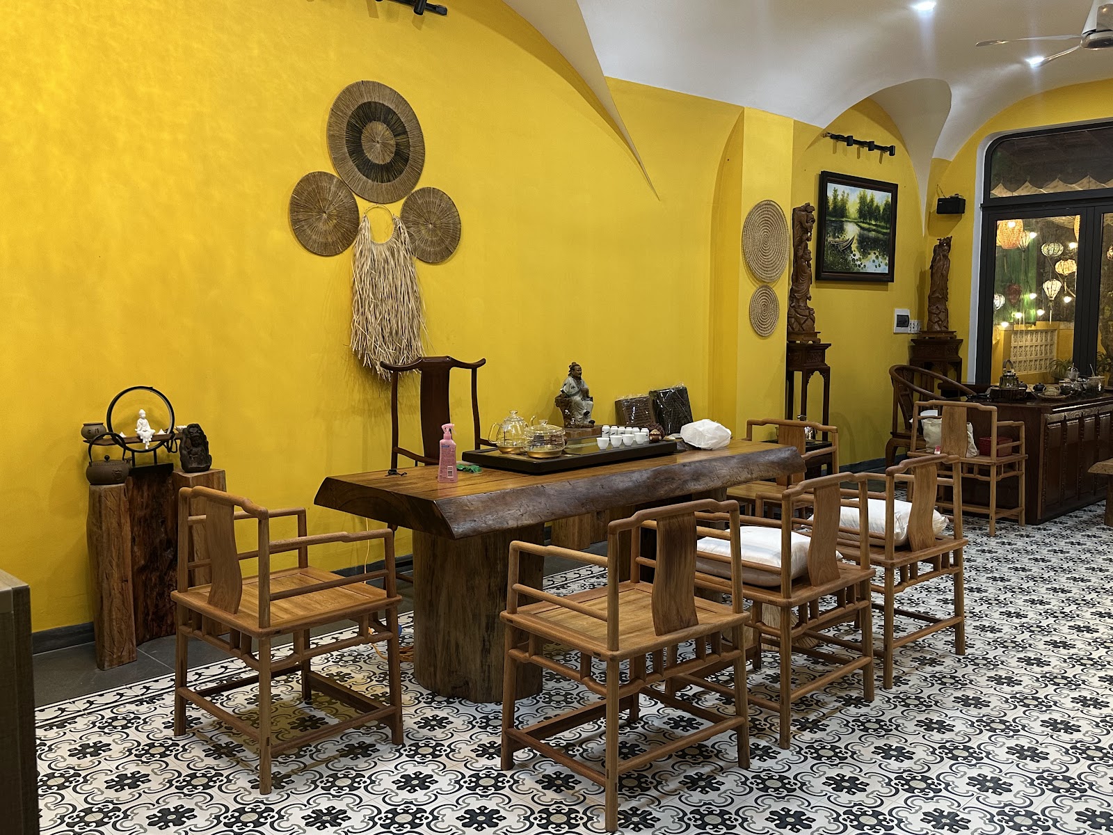 VietlongTeaHouse - Image 1