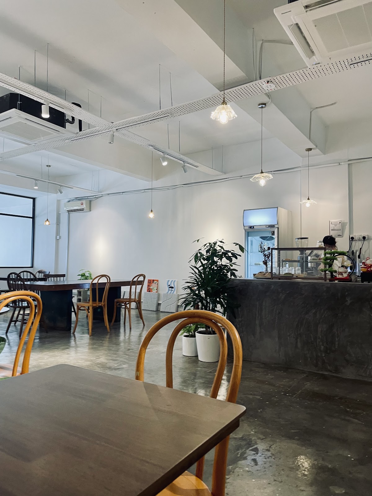 Voyage Cafe - Image 1