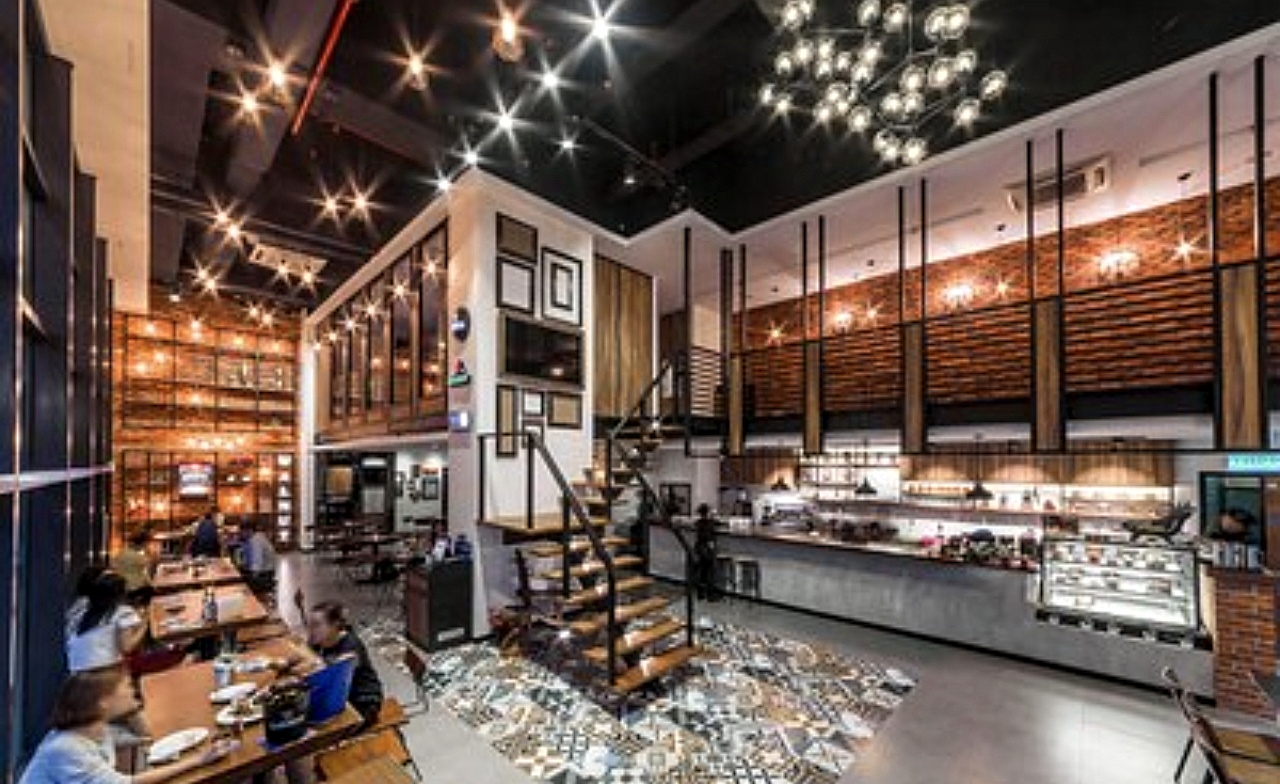 Walnut Cafe & Bar - Image 1