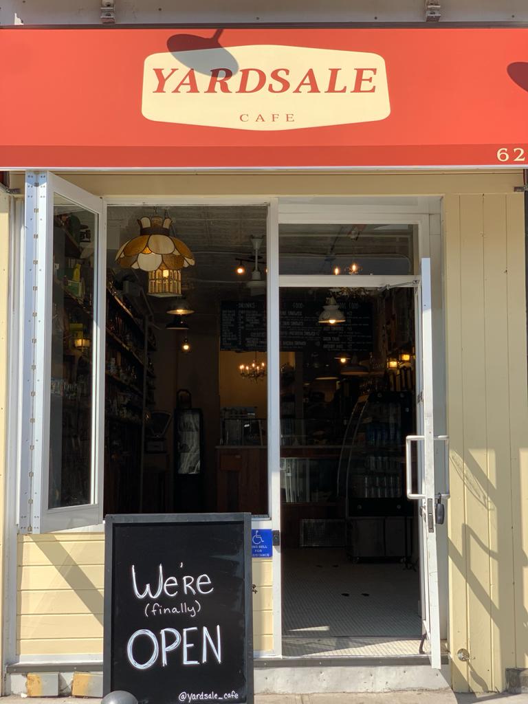 Yardsale cafe - Image 1