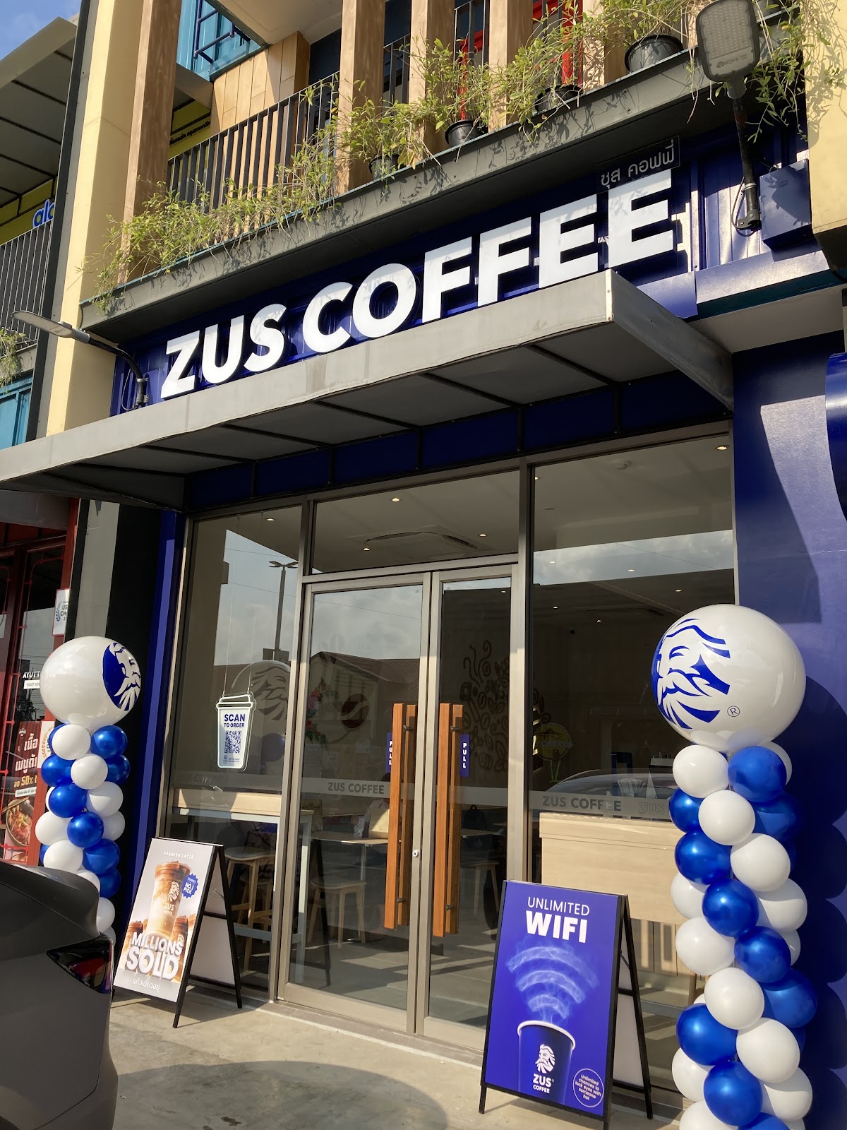 ZUS Coffee - Little Walk Krungthepkritha / ซุส คอฟฟี่ - ลิตเติ้ล วอล์ค กรุงเทพกรีฑา - Image 1