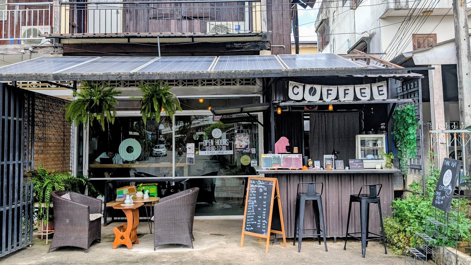 ทักว่า タクワ Coffee Stand - Image 1